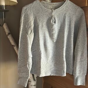 L.L. Bean Women’s Gray Long Sleeve Waffle Knit Shirt - Small
